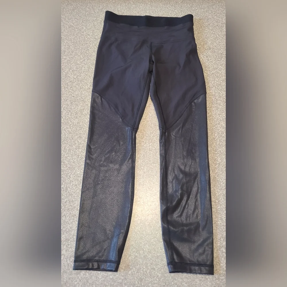 Womens Lululemon Power Position High Rise Legging Size 6 - Picture 1 of 6